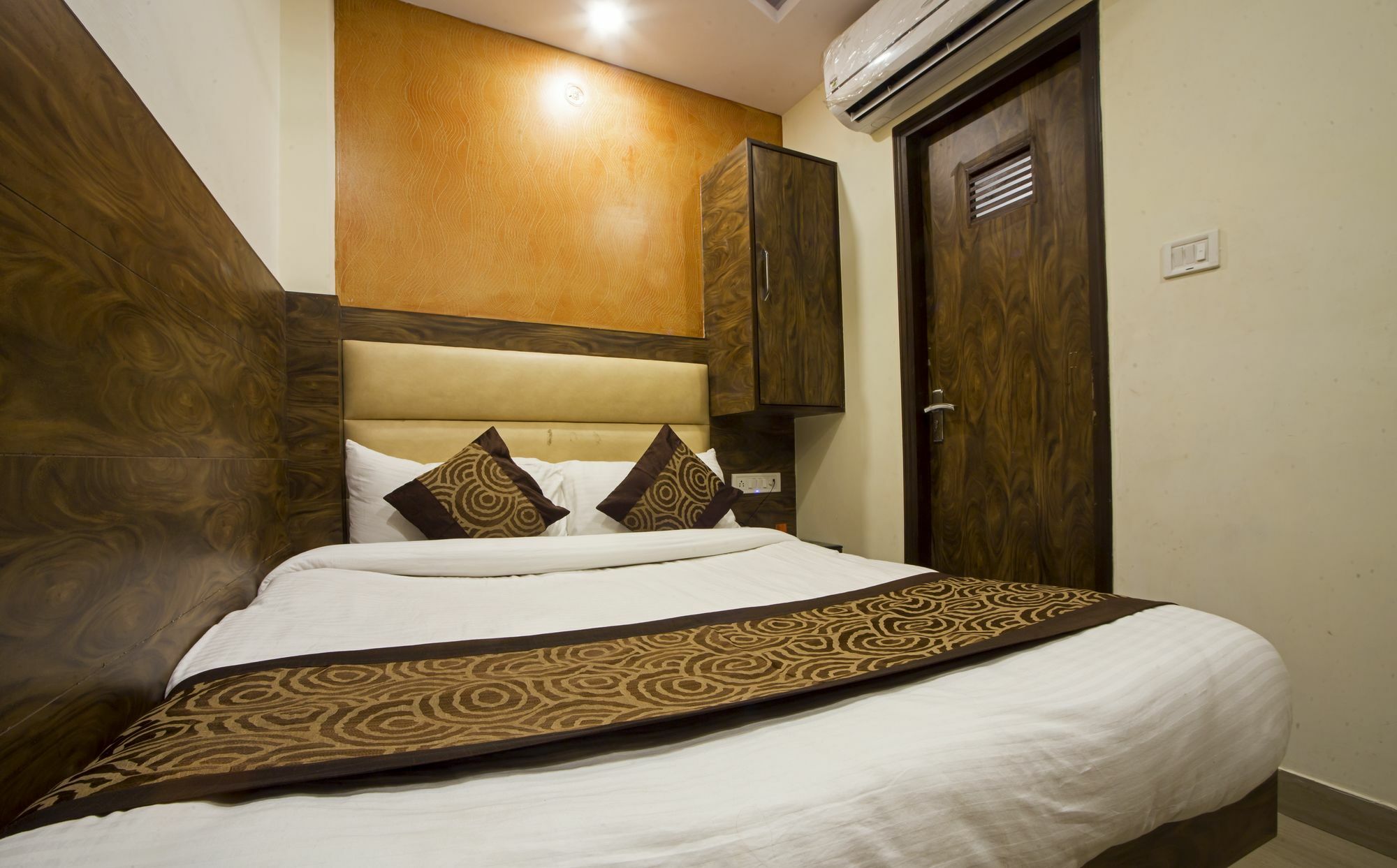 Hotel Optimum Oxford International Nové Dillí Exteriér fotografie